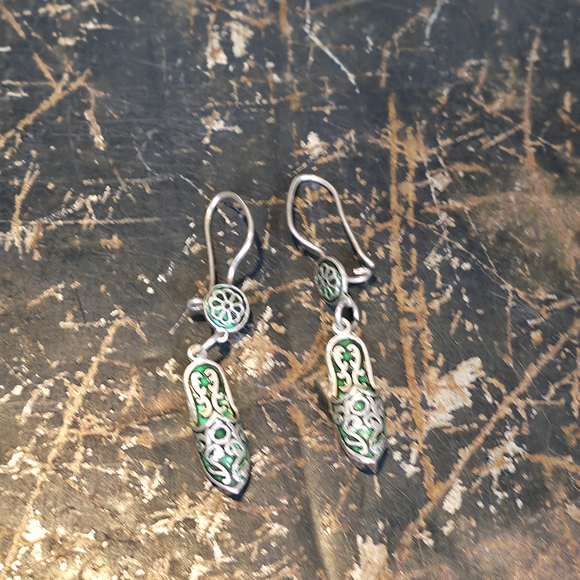 Vintage Green and Silver Earrings - Picture 2 of 9